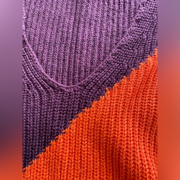 Trouve Purple & Orange Knit sweater womens sz Small - Picture 5 of 10
